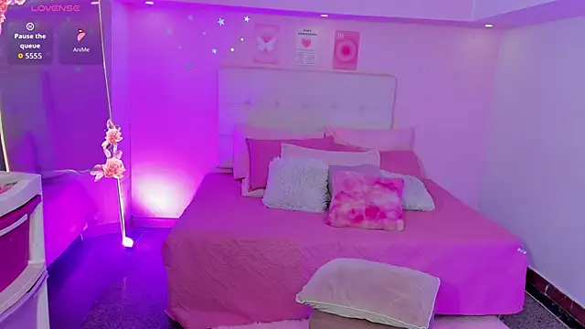 ScarlettDreamss7 webcam