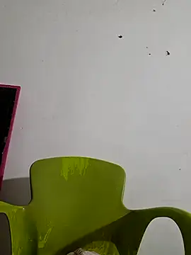 Dirty-Mature-XXX webcam