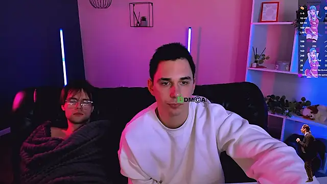 travis_wolf_ - Travis_wolf_'s free webcam