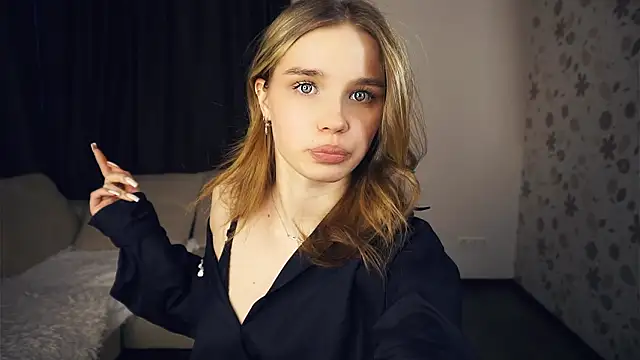 EarthaStinett webcam