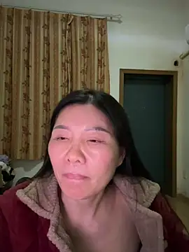 xiiuuff18 - Xiiuuff18's free webcam