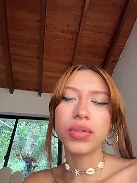 Alison_Ivanova webcam