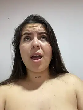 Webcam Model (Sara_B_Sexual)  is live.Free join now!