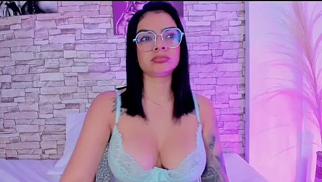 sofiaalarson - Sofiaalarson's free webcam