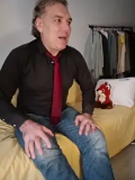 Saysomething3 webcam