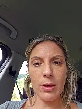 viks_secret (G milf) - Last tipper gets 5 min control...