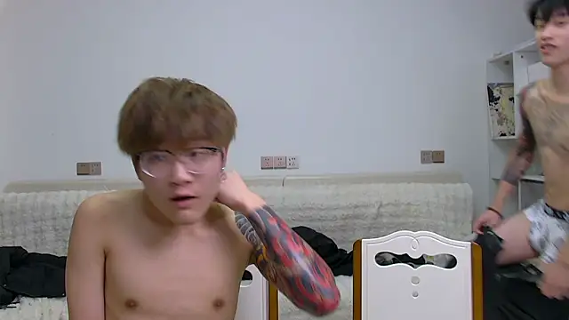 KK-cuteboy webcam