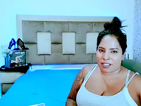 indiantopaz694u webcam