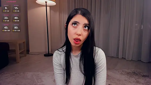 tonjaneace - TonjaNeace's free webcam - UK Sex Cams