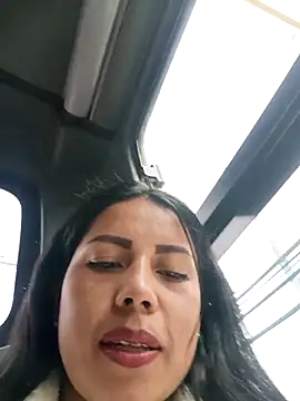 _andrea30 Live Webcam on Stripchat