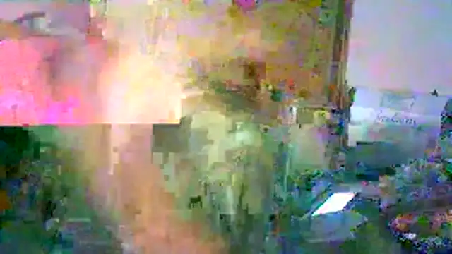 ON3YOULLN3VER_FIR3 webcam