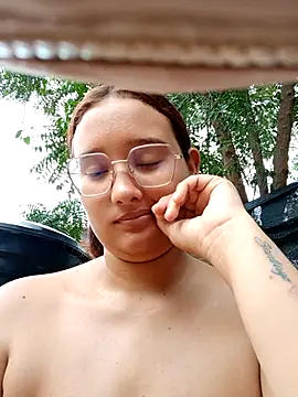 young_dairy01 webcam