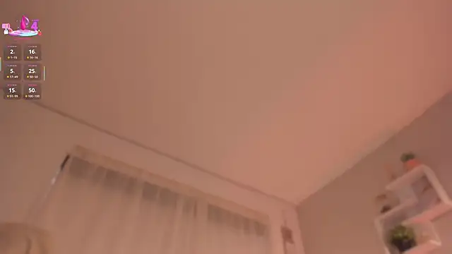 caro_sanchezz webcam