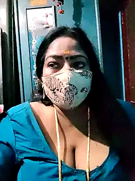 maniisha webcam