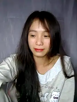 Webcam Model (Vitamin-Heart0)  is live.Free join now!