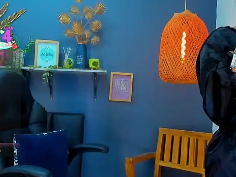 yessila_parker webcam