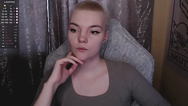 krisneal - KrisNeal's free webcam