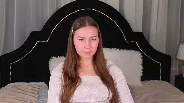 olivialay - OliviaLay's free webcam