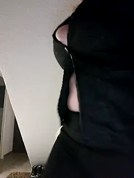 fifi83bell - Fifi83Bell's free webcam