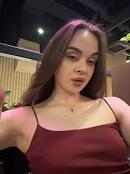 kristirich - KristiRich's free webcam