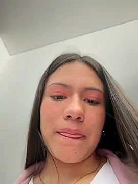 charlotte__05 - CHARLOTTE__05's free webcam - UK Sex Cams