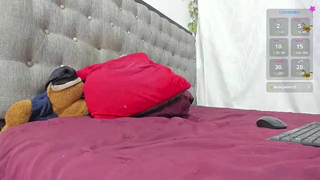 emi_henao - Emi_henao's free webcam