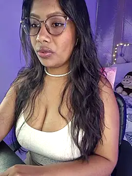 paulaortiz_1 - PaulaOrtiz_1's free webcam