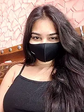 Webcam Model (babydoll7172)  is live.Free join now!