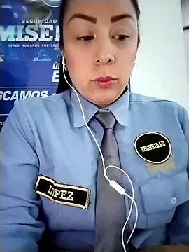 cristal__11 - CRISTAL__11's free webcam