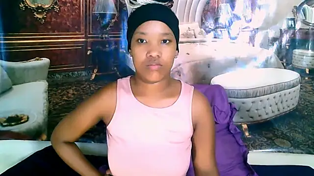 eroticsexyprada - EroticSexyPrada's free webcam