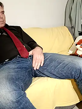 Saysomething3 webcam