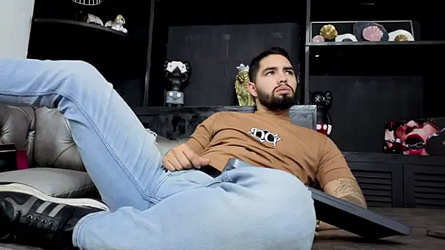 matteosantos (M young) - sexy stripteas