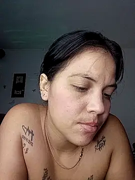 tattyhot95 - TattyHot95's free webcam - UK Sex Cams