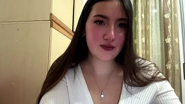 LunaVelix Live Webcam on Stripchat