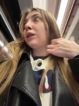 Sunny___Bunny webcam