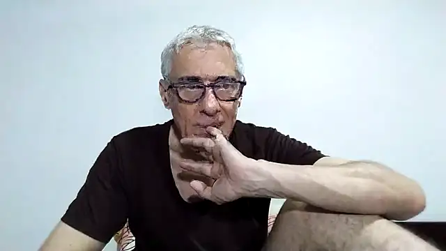 BIGUNCUTHARDCOCK webcam