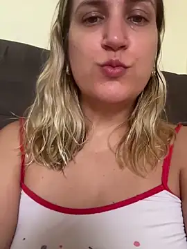 Bia_sexynovaes's room