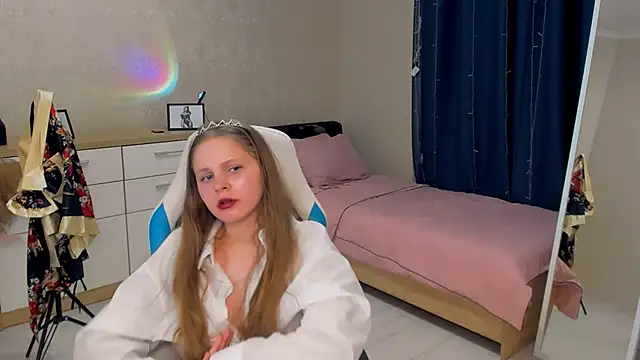 Alisa_Sweetiee webcam