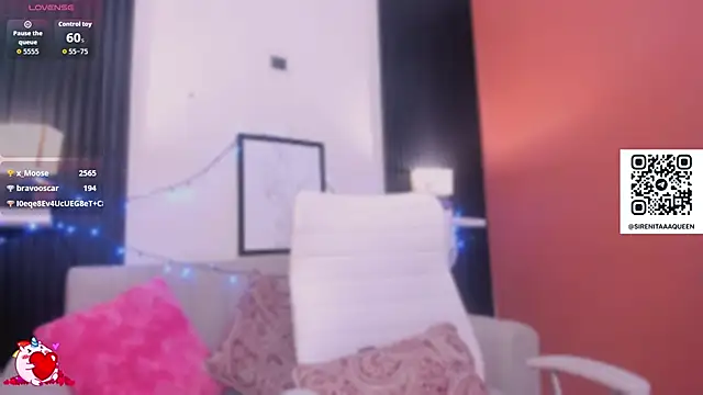 Sirenita_petitexoxo webcam