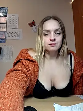 Ami_Foxy webcam