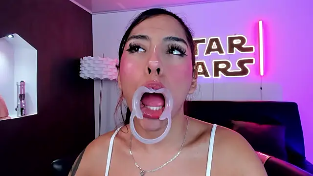 miss__allison webcam