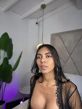 LuckyGoddessXXX webcam