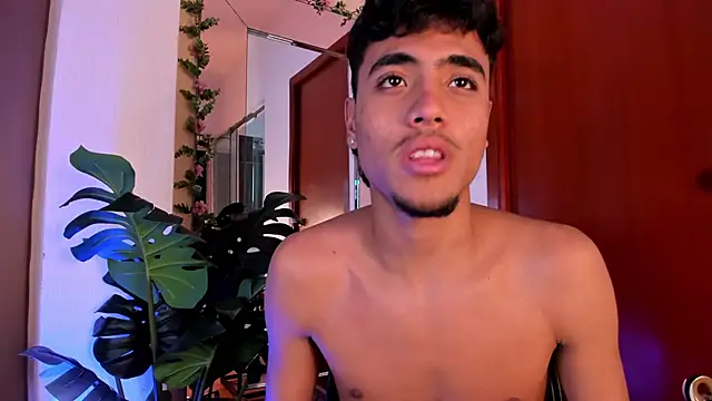 alexandro_castillo webcam