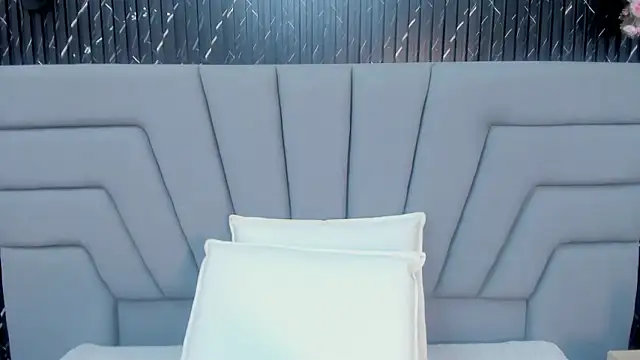 naomisteward (T young) - 🎀 Flash ass🎀