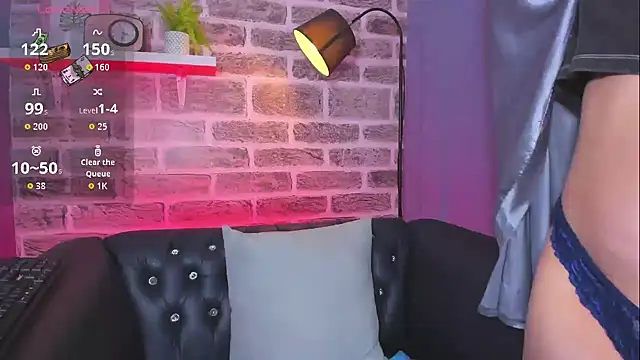 Nahiajhonson_ webcam