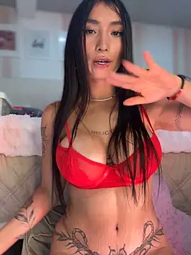 Webcam Model (Milena-1)  is live.Free join now!