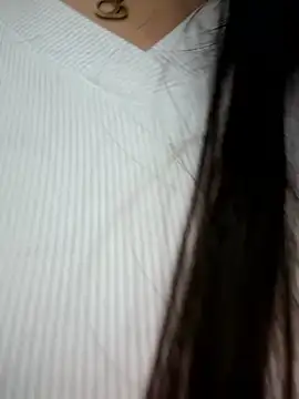 CHARLOTTE__05 webcam