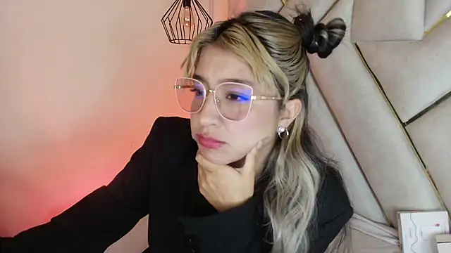 Dahiana_Dmour_ webcam