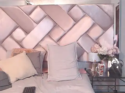 Ashleyroberst webcam