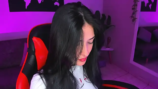 zoevalencia1 - ZoeValencia1's free webcam - UK Sex Cams